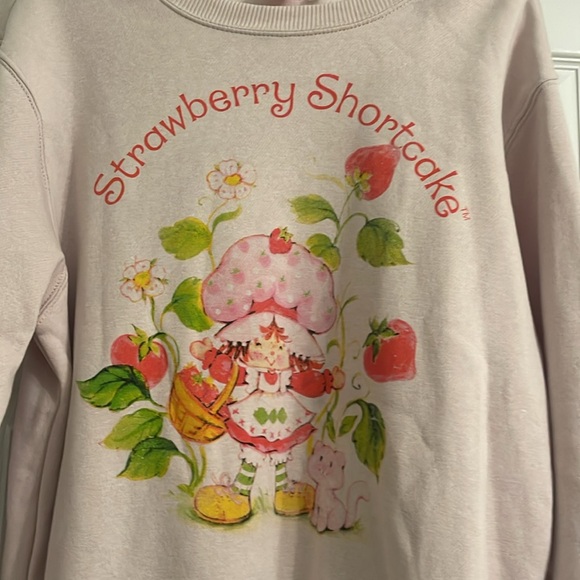 STRAWBERRY SHORTCAKE Sweatshirt Light Pink-Sz L - Picture 2 of 6